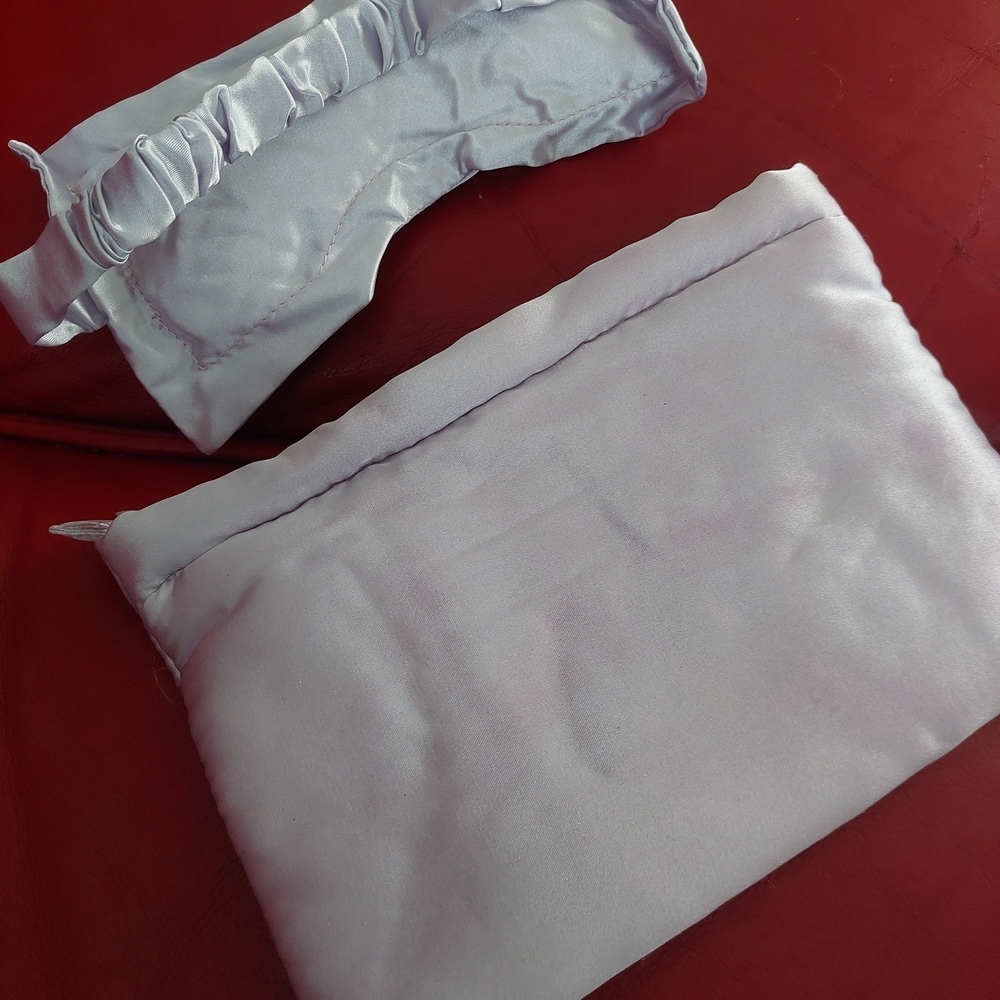 NWOT Kate Spade Light Pink Satin Pouch And Night Eye MASK (Bag D) - Picture 2 of 7